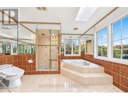 2 Shallmar Gardens, Richmond Hill, ON L4B3G4 Photo 24