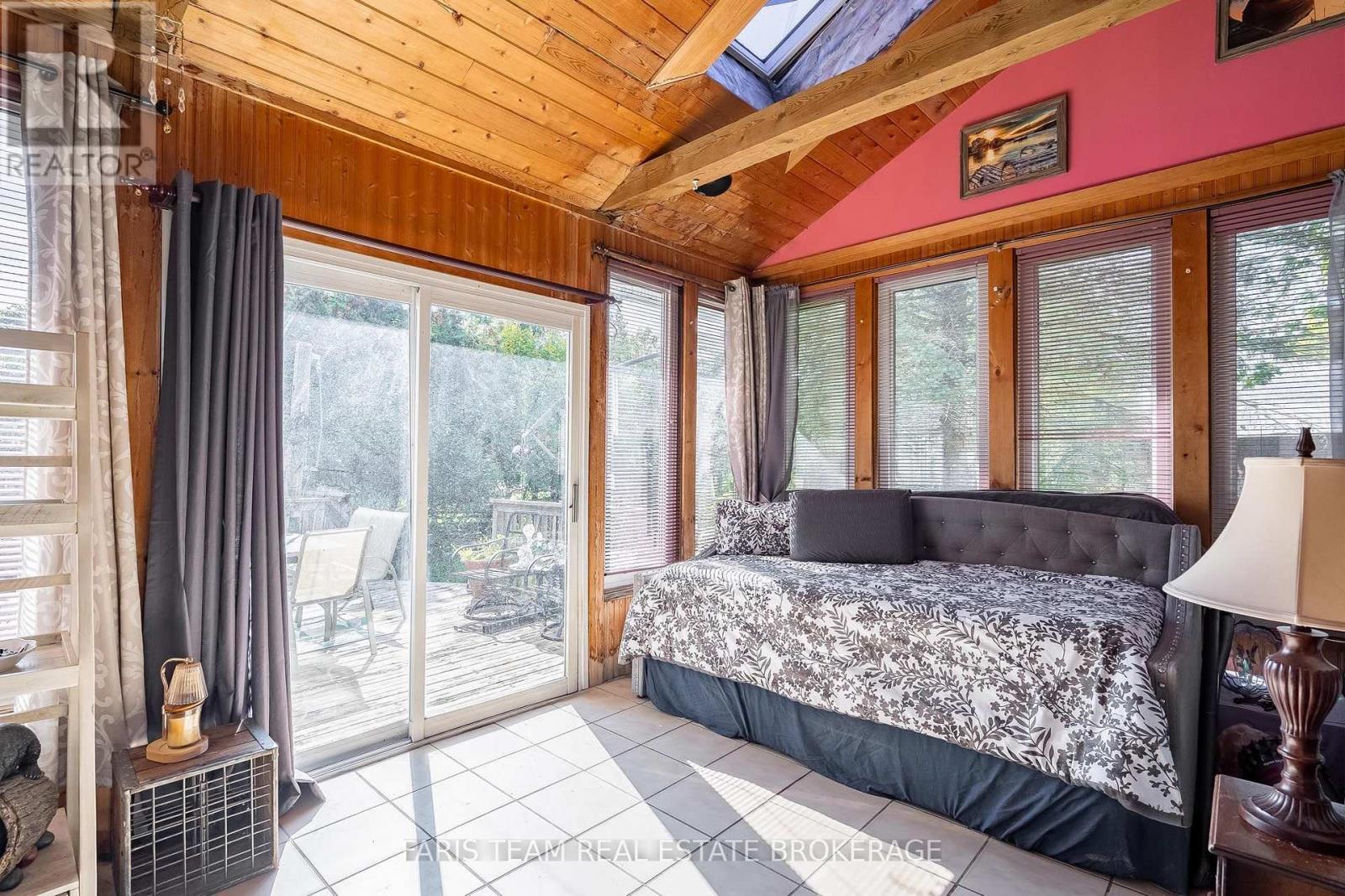 10 Eplett Street, Severn, ON photo 12