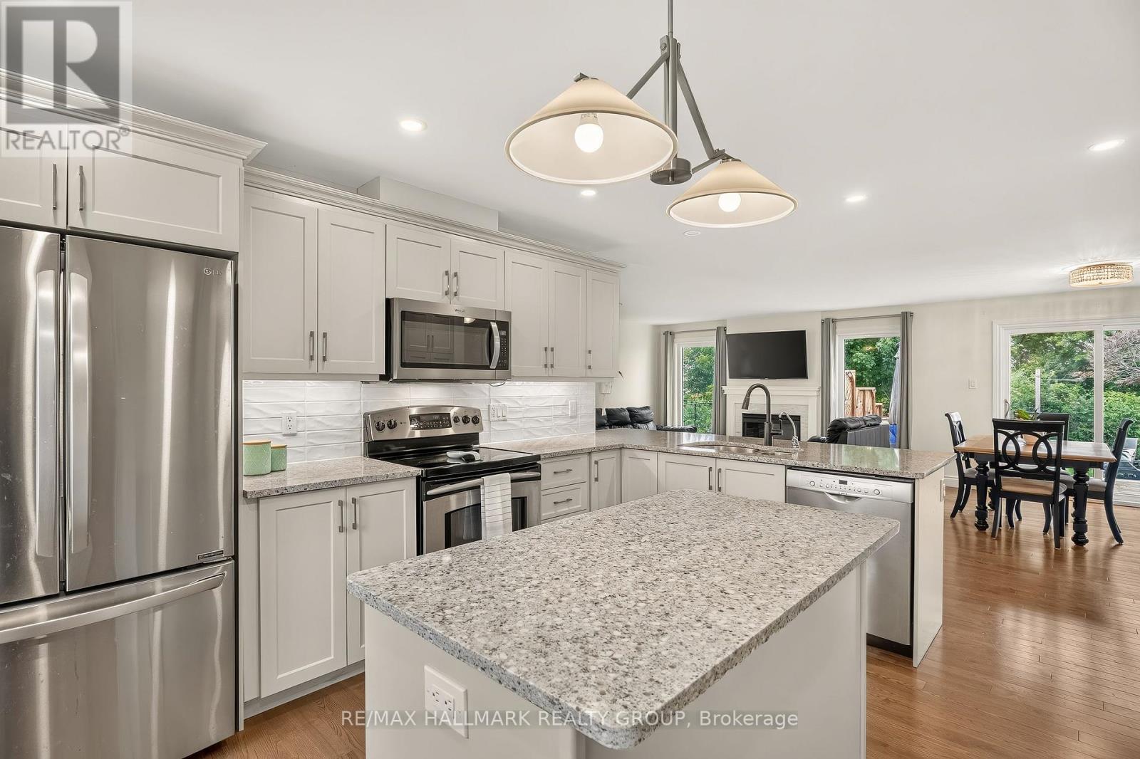 101 Queen Charlotte Street — photo 14