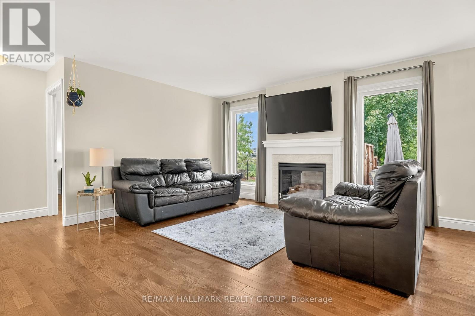 101 Queen Charlotte Street — photo 8