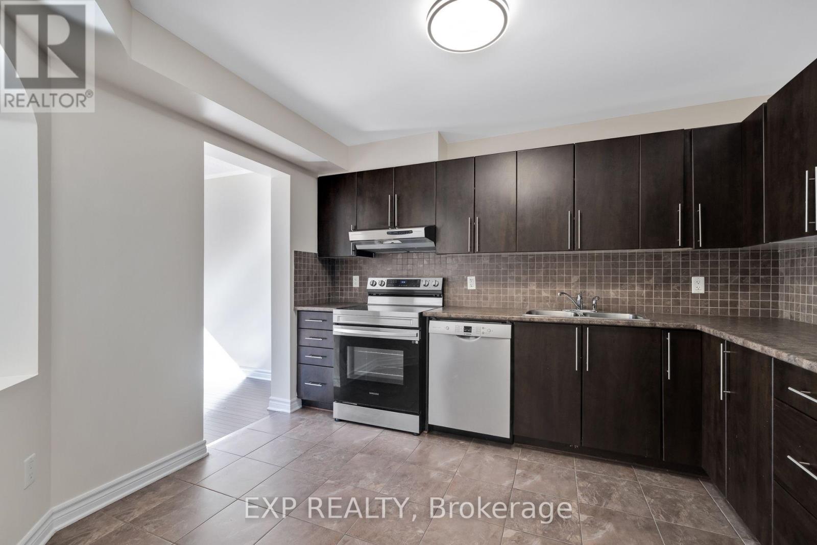168 Garrity Crescent — photo 17