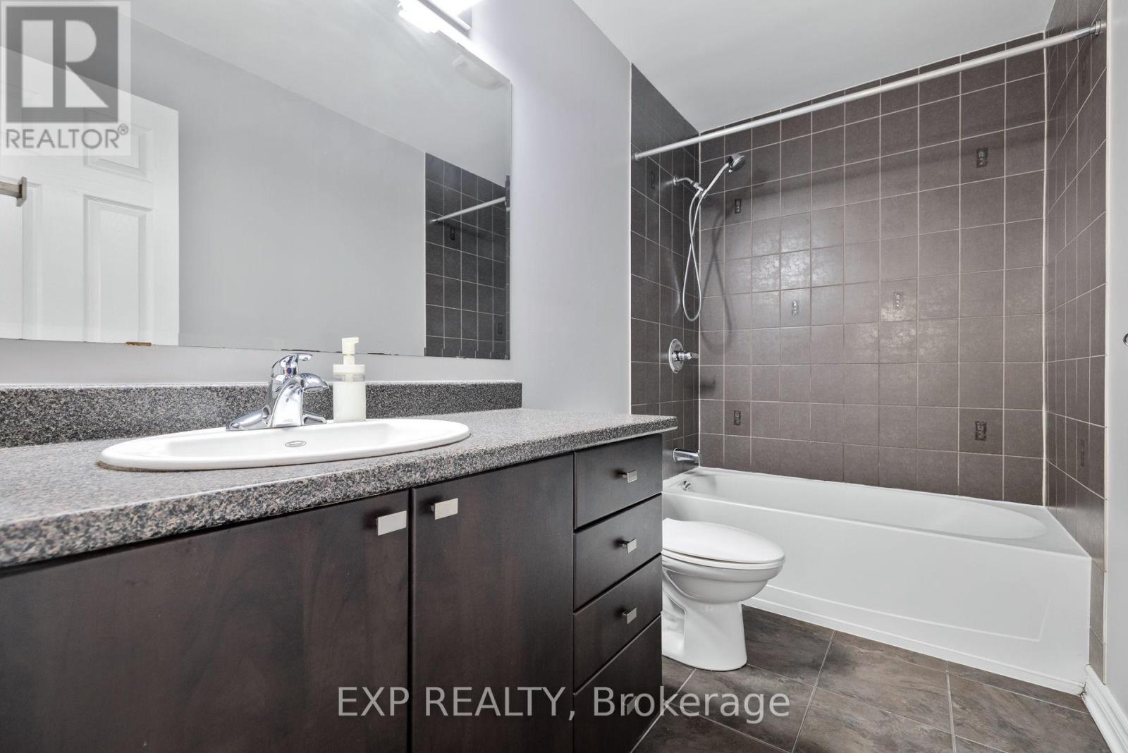 168 Garrity Crescent — photo 34