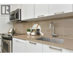 516 517 Fisgard St, Victoria, BC V8W0C5 Photo 11