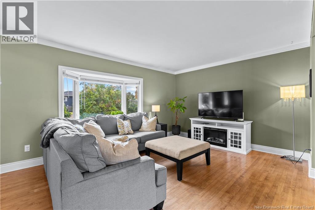 35 Lindsay Street - 10