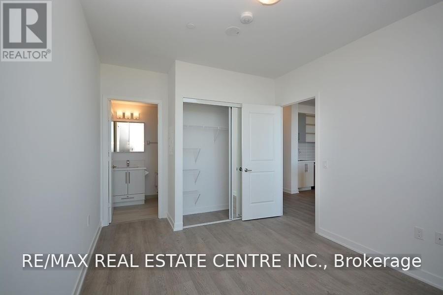 4699 Glen Erin Drive — photo 15