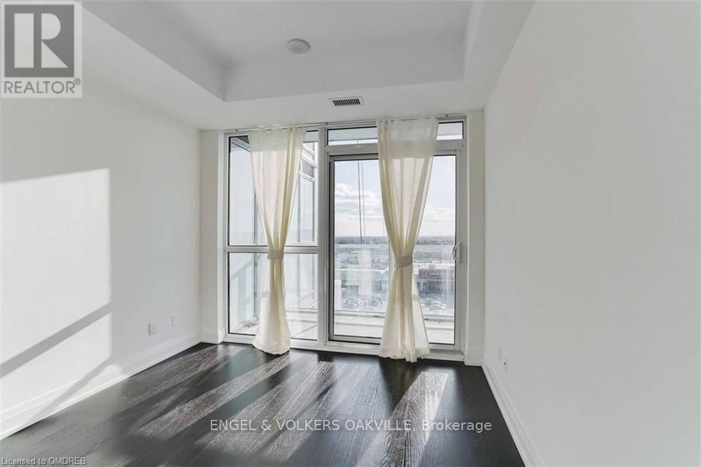65 Speers Road — photo 8