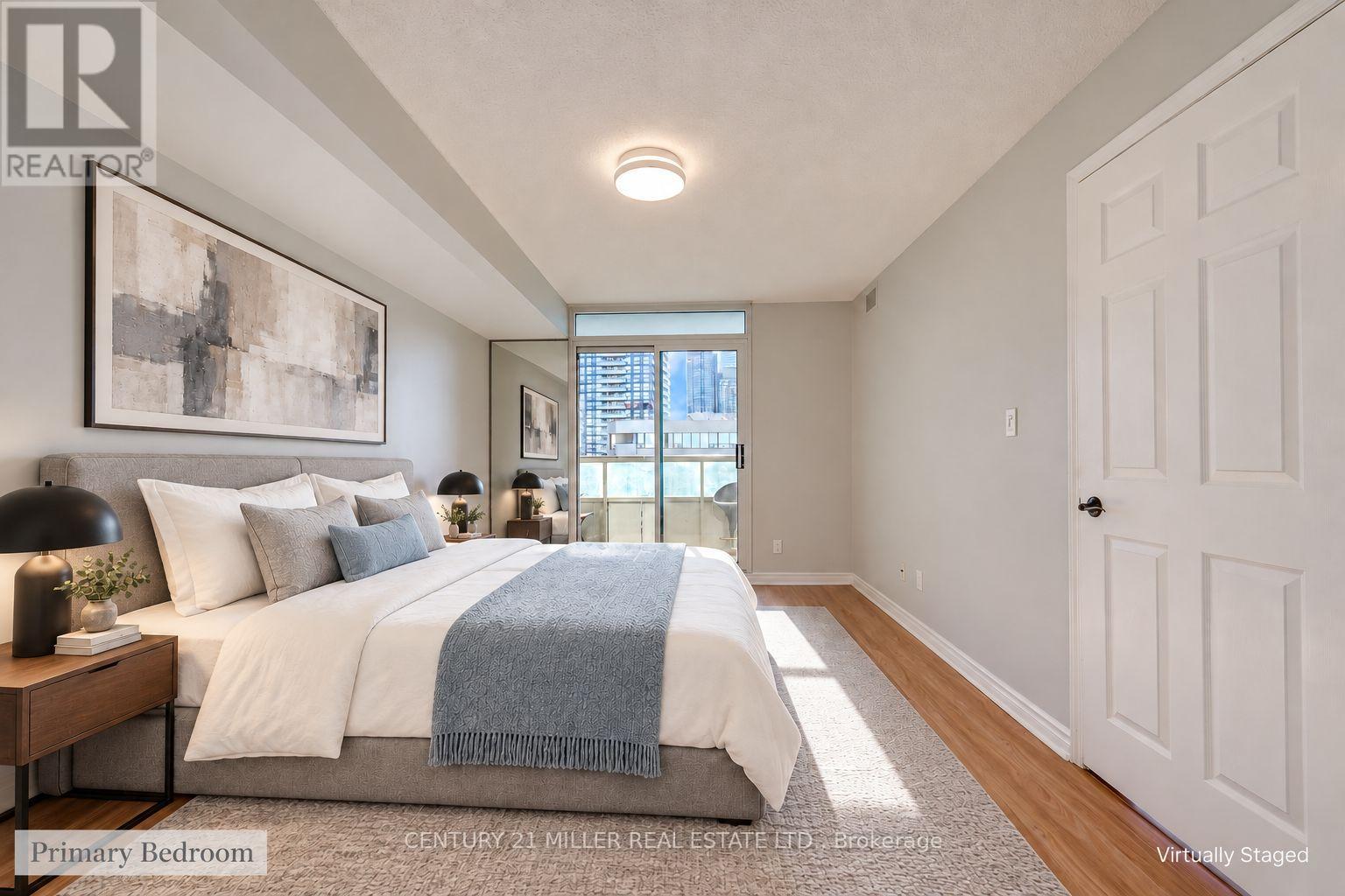 2010- 335 Rathburn Road West, Mississauga, ON photo 17