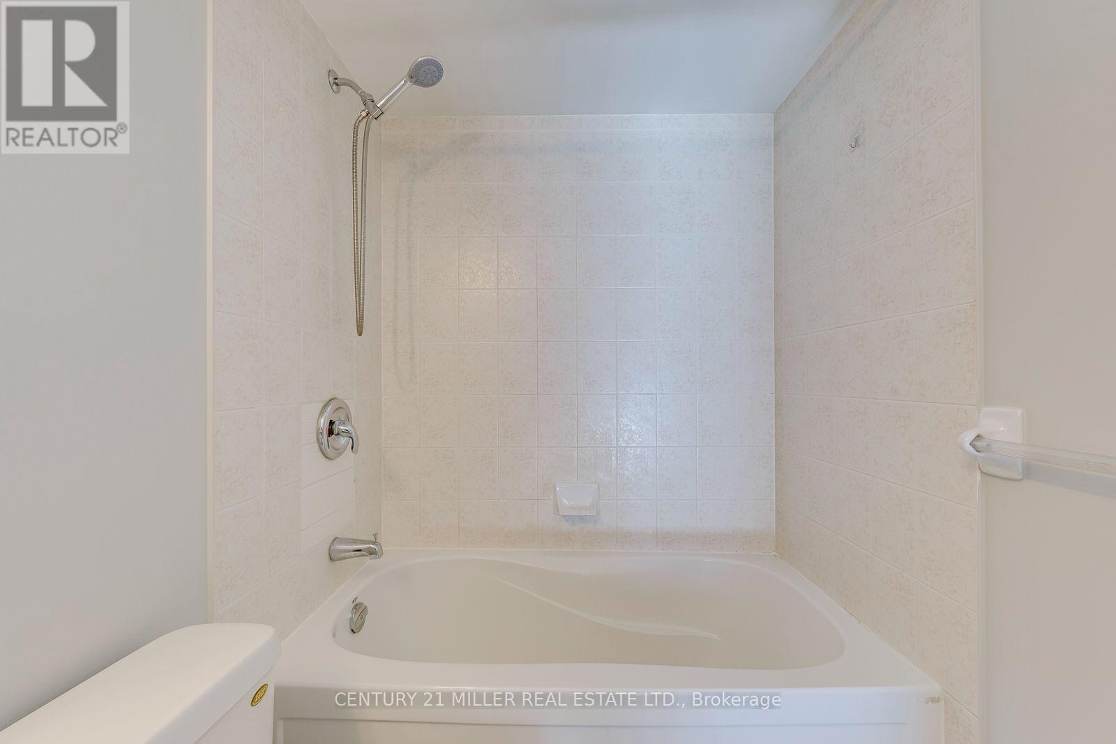 2010- 335 Rathburn Road West, Mississauga, ON photo 23