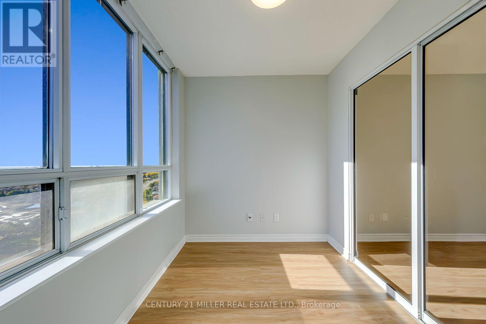 2010- 335 Rathburn Road West, Mississauga, ON photo 30