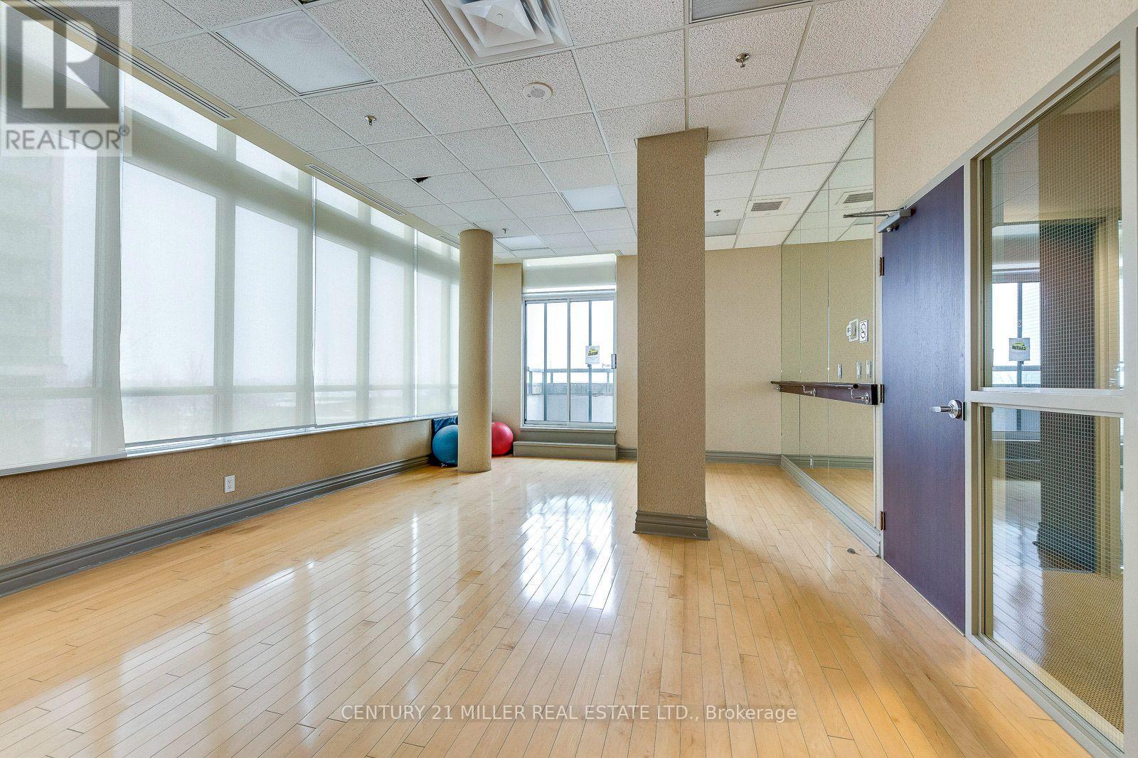 2010- 335 Rathburn Road West, Mississauga, ON photo 40