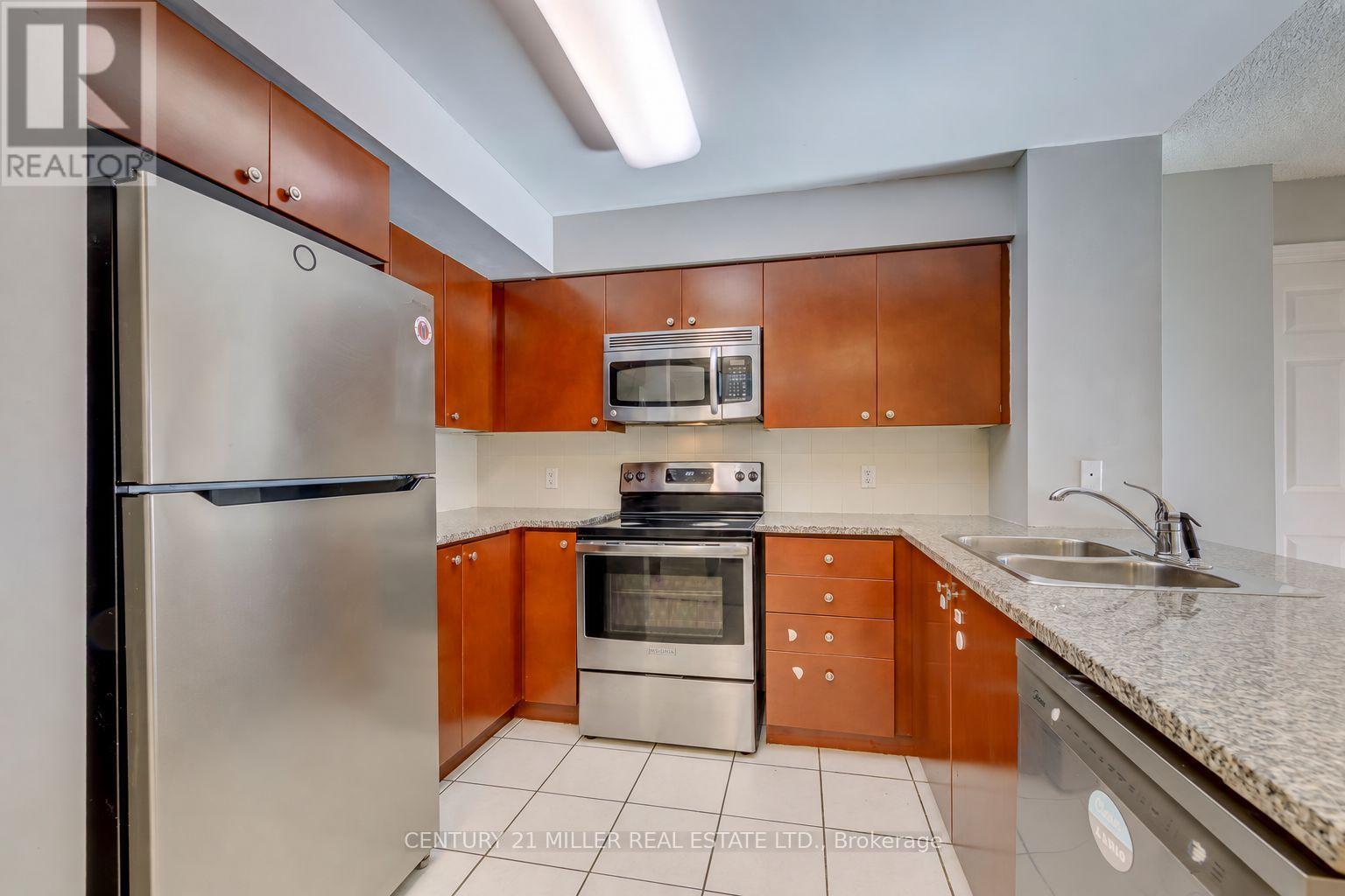 2010- 335 Rathburn Road West, Mississauga, ON photo 8