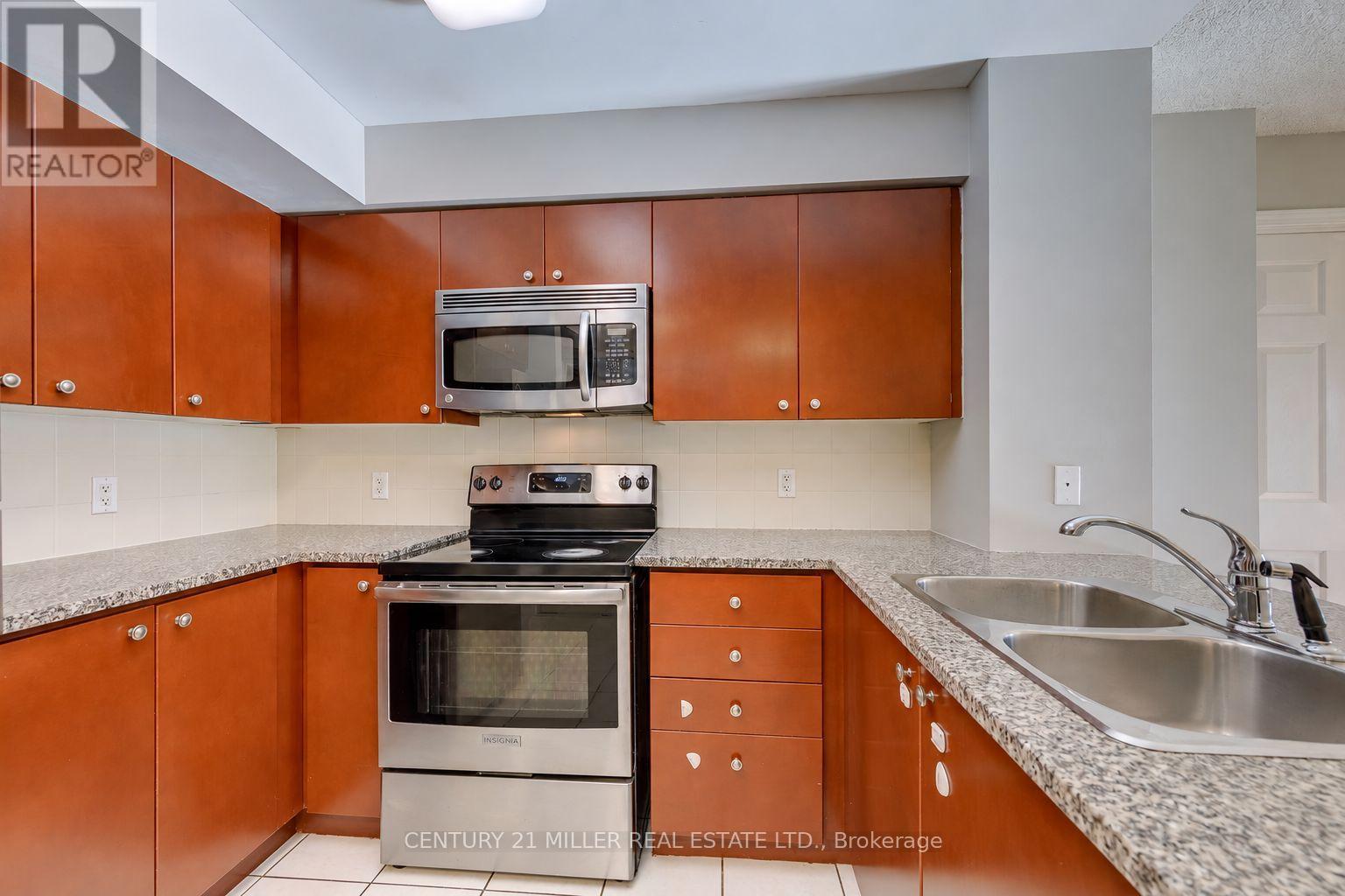 2010- 335 Rathburn Road West, Mississauga, ON photo 9