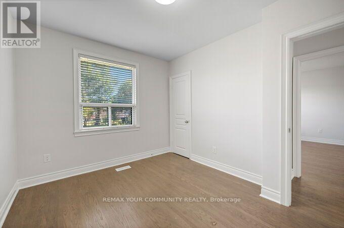 3 Indianola Drive, Toronto, ON photo 20