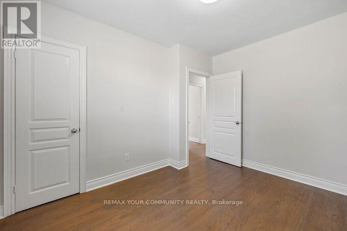 3 Indianola Drive, Toronto, ON photo 21