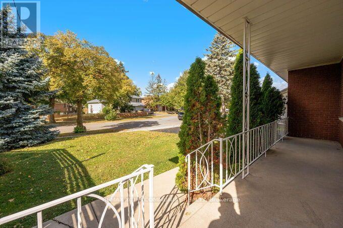 3 INDIANOLA DRIVE - 4