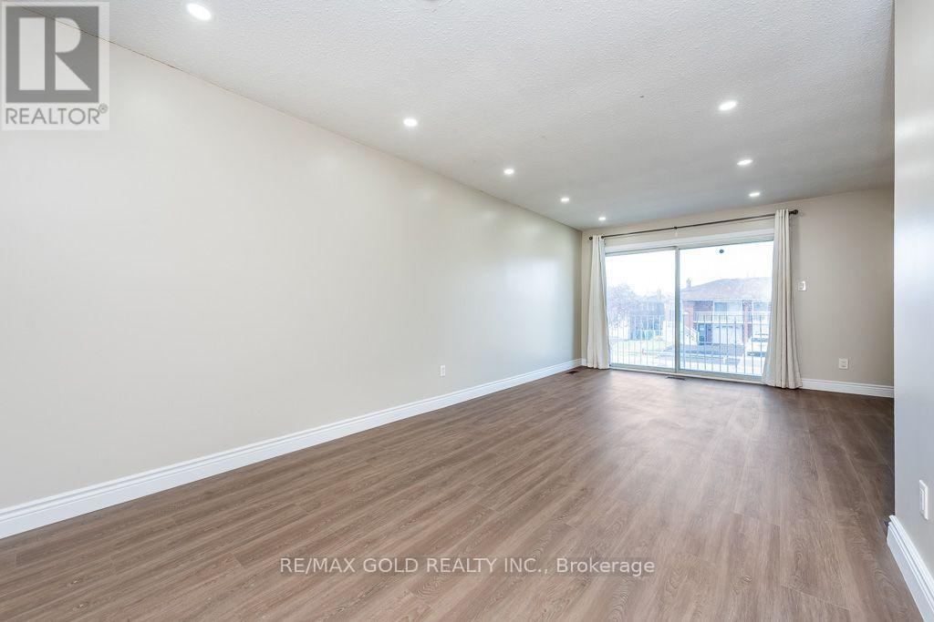 7283 Sigsbee Drive, Mississauga, ON photo 10