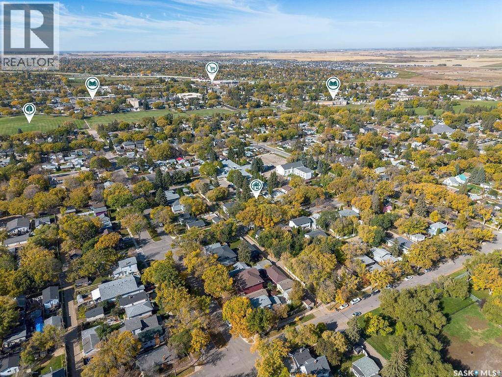 1015 H AVENUE N, Saskatoon — photo 16