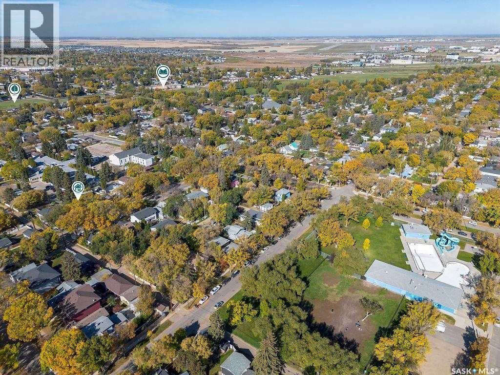 1015 H AVENUE N, Saskatoon — photo 19