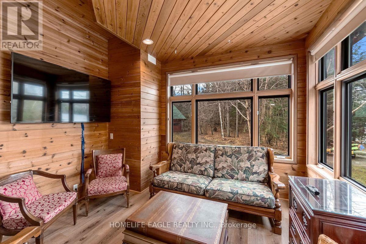 1092 South Clear Lake Road, Bracebridge, ON photo 19
