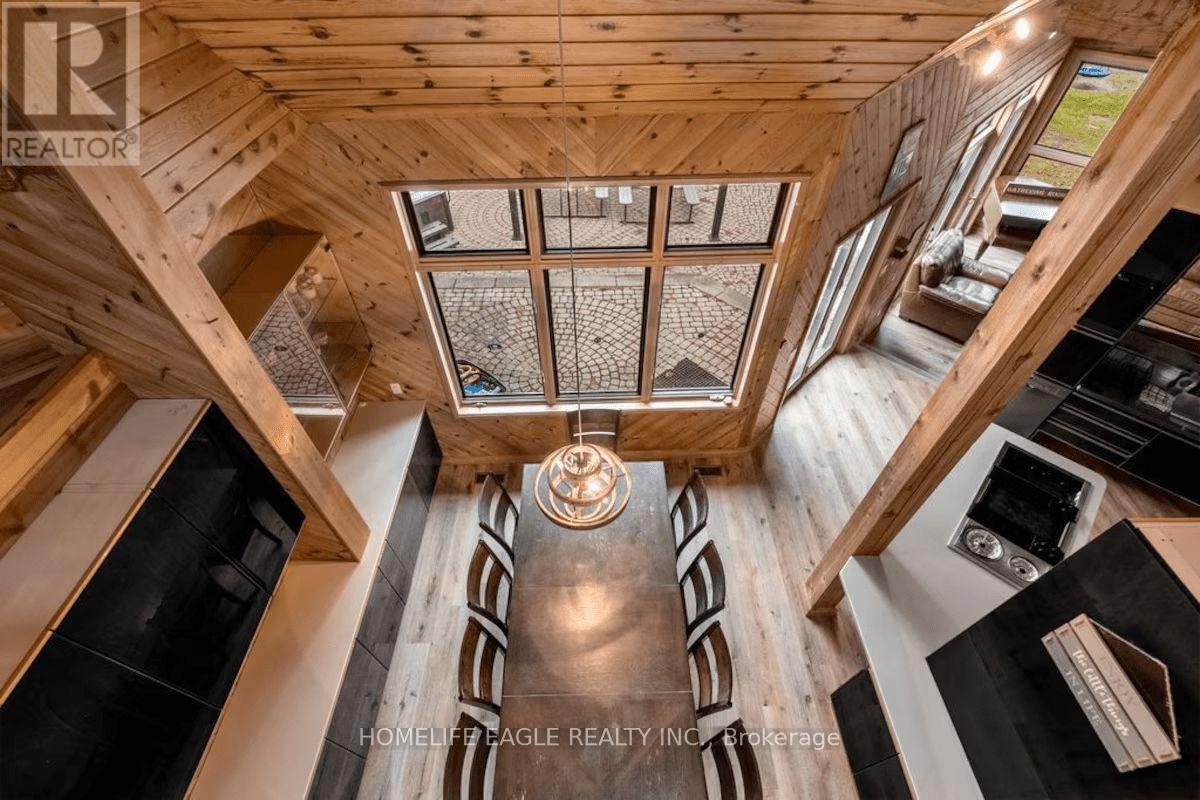 1092 South Clear Lake Road, Bracebridge, ON photo 7