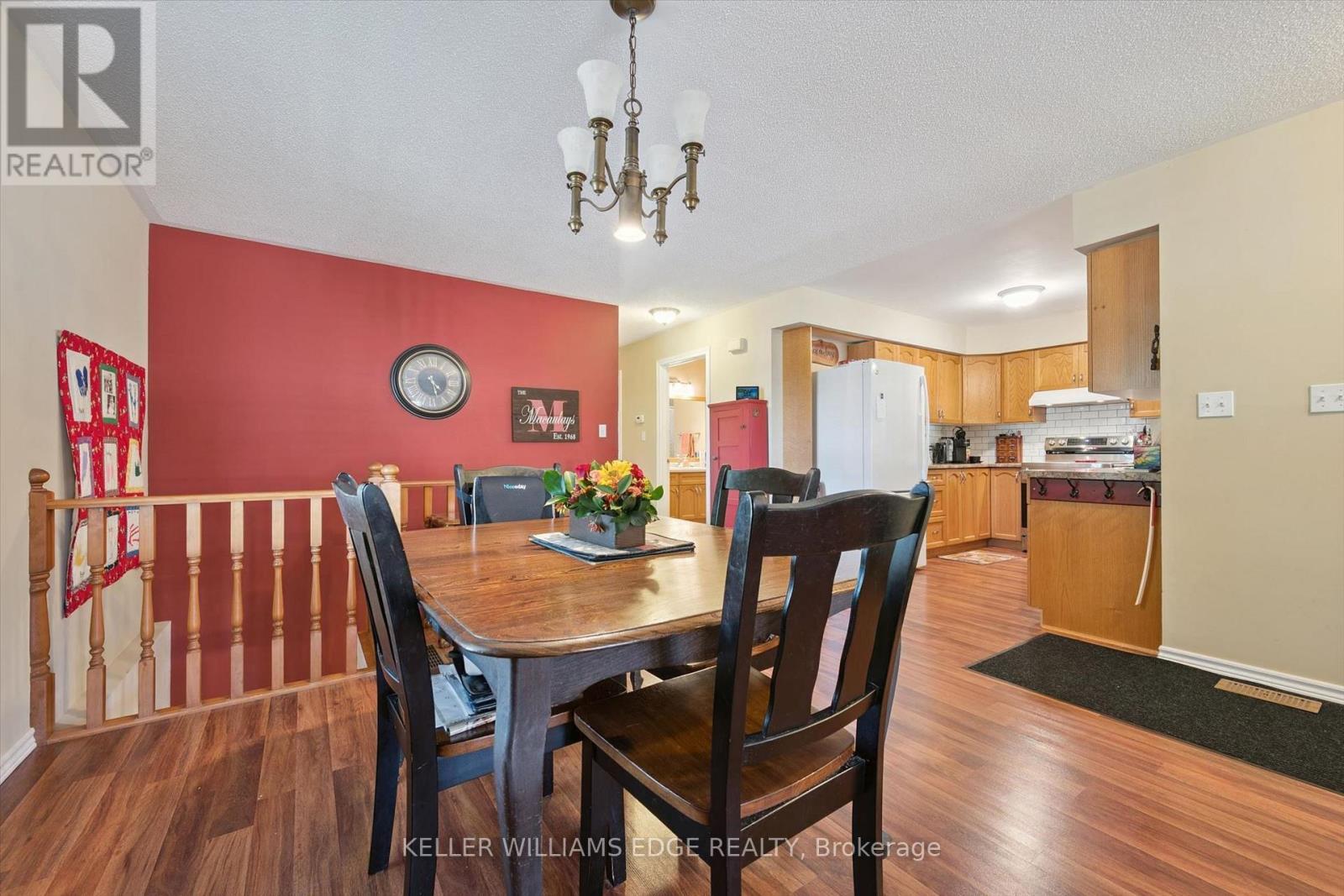 1- 570 West Street West, Brantford, ON photo 10