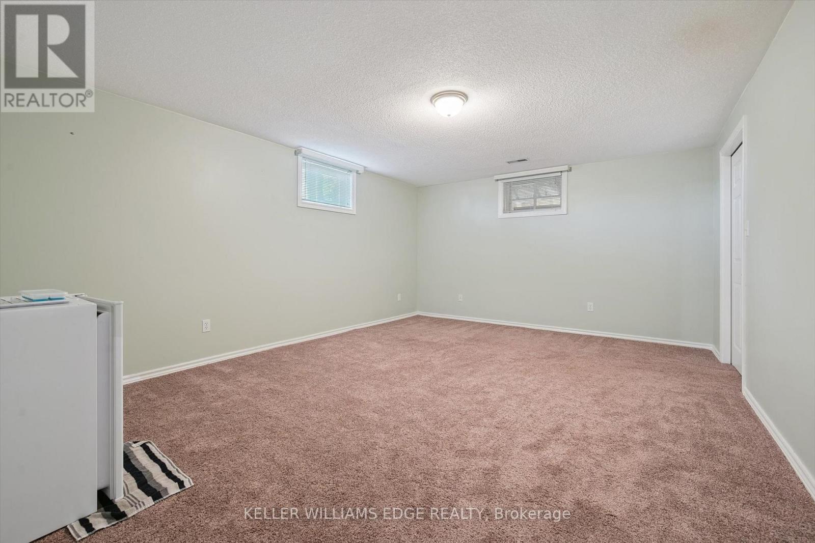 1- 570 West Street West, Brantford, ON photo 27