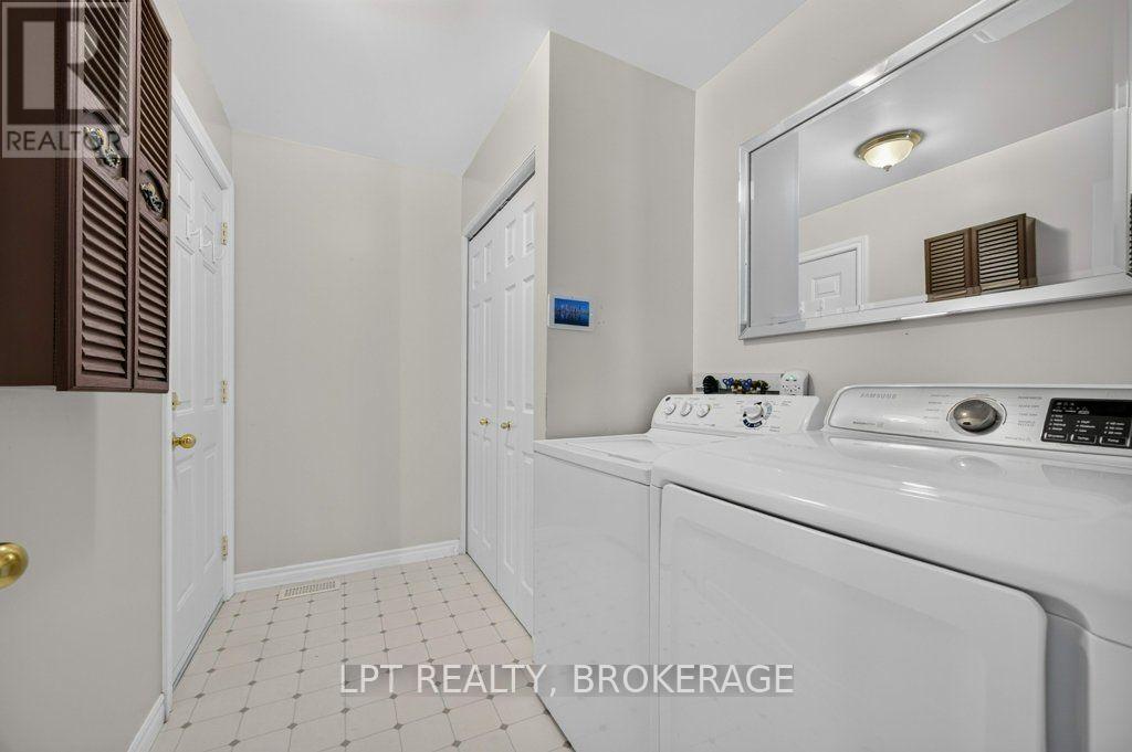 401 Waterloo Drive — photo 31