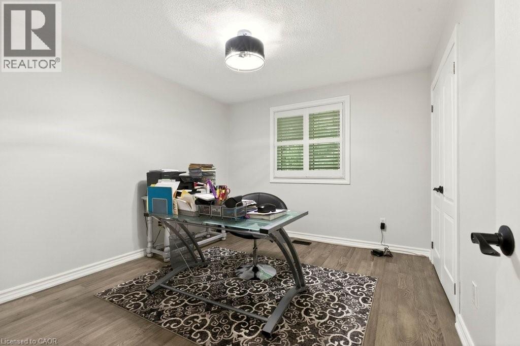 478 Glancaster Road — photo 16