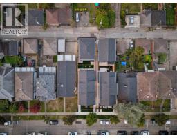 1 2541 E 2nd Avenue, Vancouver, BC V5M1C7 Photo 14