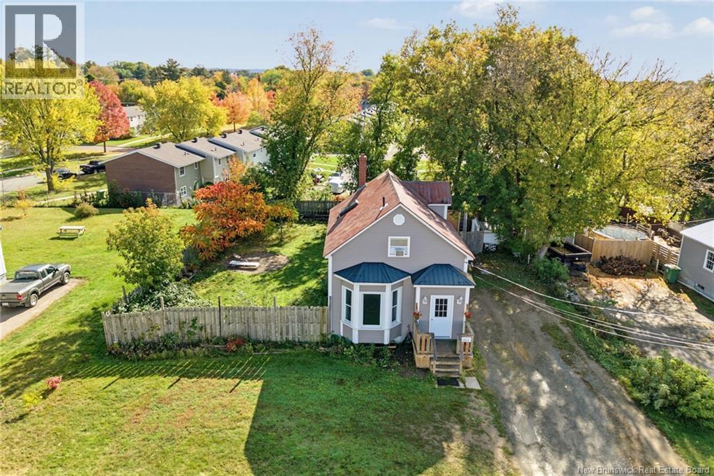 272 Hughes street - 1