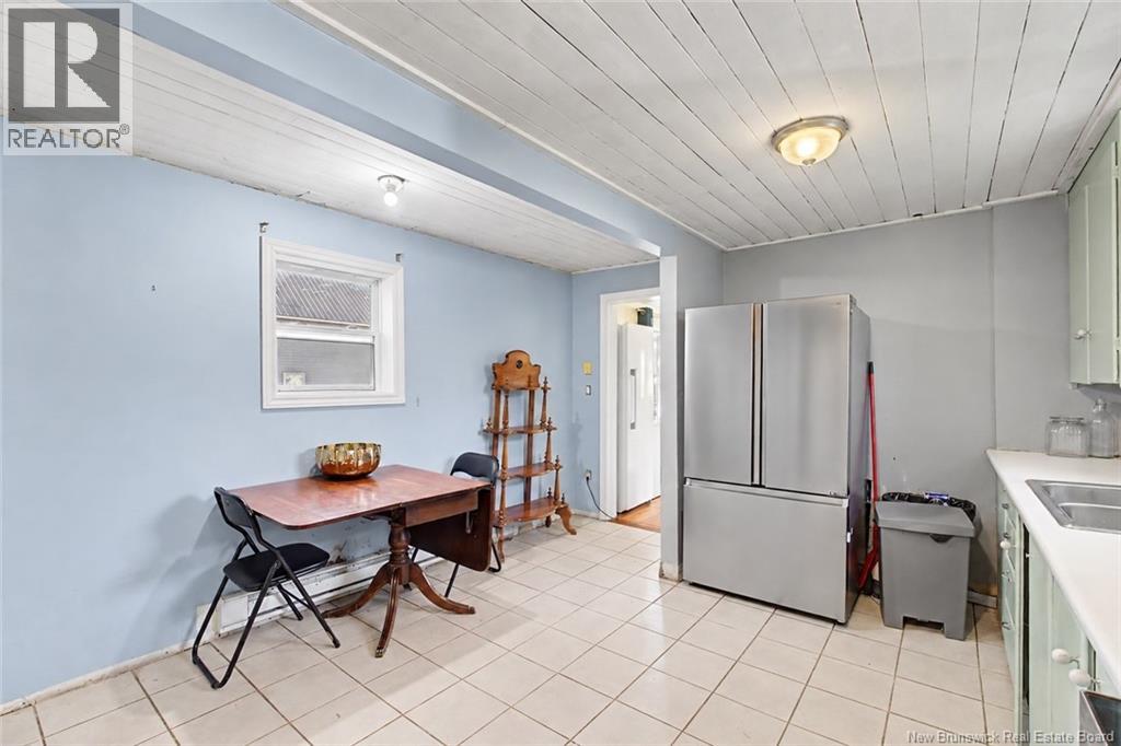 272 Hughes street - 21