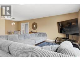 182 Lincoln Drive, Regina, SK S4S6R5 Photo 22