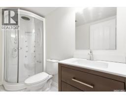 Bedroom - 182 Lincoln Drive, Regina, SK S4S6R5 Photo 8