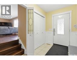 182 Lincoln Drive, Regina, SK S4S6R5 Photo 18