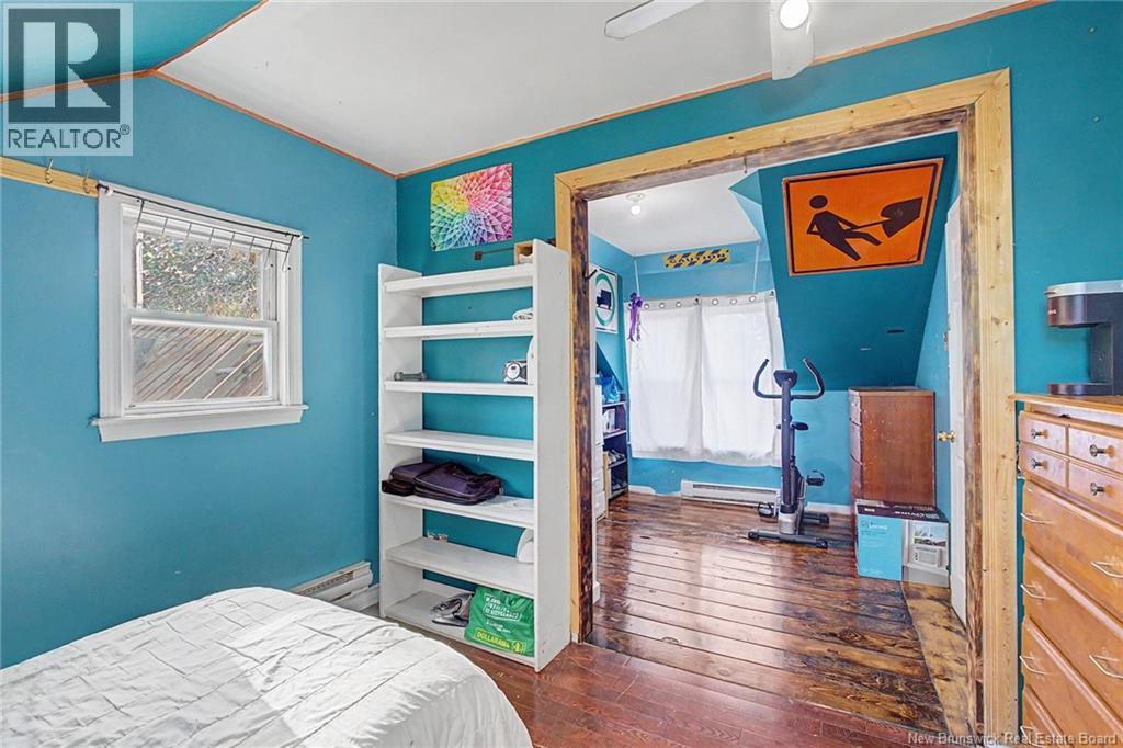 272 Hughes street - 31