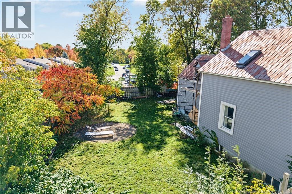 272 Hughes street - 43