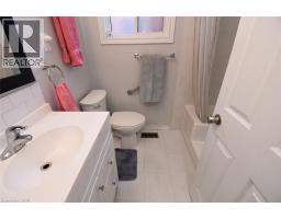 185 Rosslyn Avenue N, Hamilton, ON L8L7P8 Photo 16