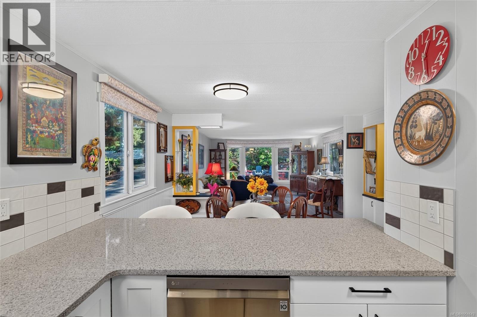 6071 Pine Ridge Cres, Nanaimo - Image 1