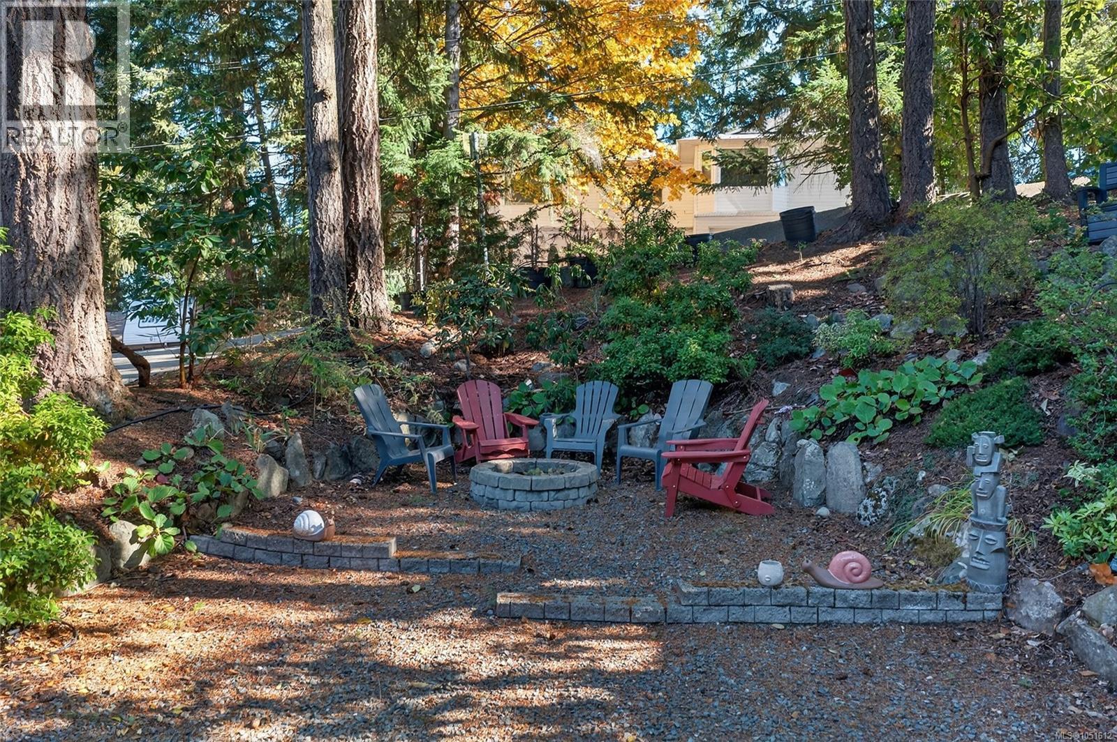 6071 Pine Ridge Cres, Nanaimo - Image 1