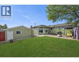 5835 28 Avenue NE - photo 35