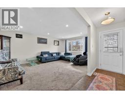 5835 28 Avenue NE - photo 5