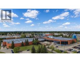5835 28 Avenue NE - photo 43