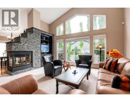 133 Strathlea Court SW - photo 2