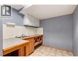133 Strathlea Court SW - photo 26