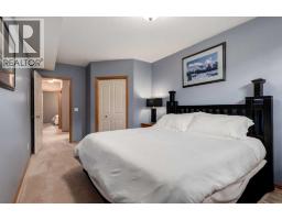 133 Strathlea Court SW - photo 31