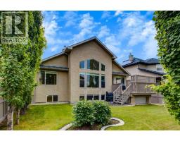 133 Strathlea Court SW - photo 32
