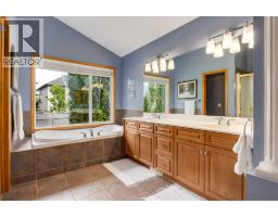 133 Strathlea Court SW - photo 13