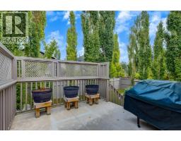 133 Strathlea Court SW - photo 37