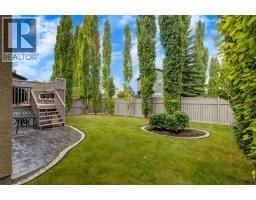 133 Strathlea Court SW - photo 35