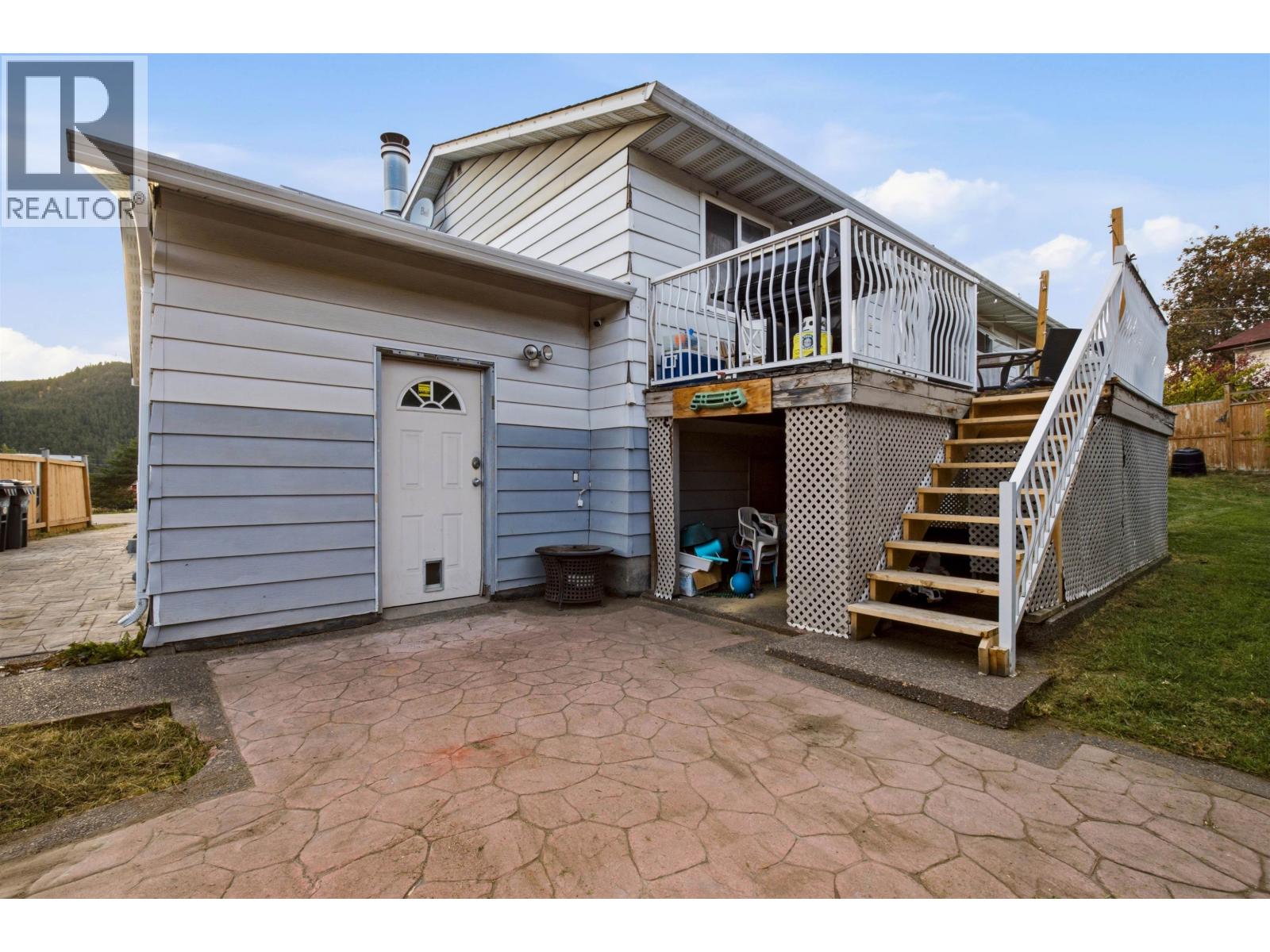 220 CORNWALL CRESCENT - Image 23